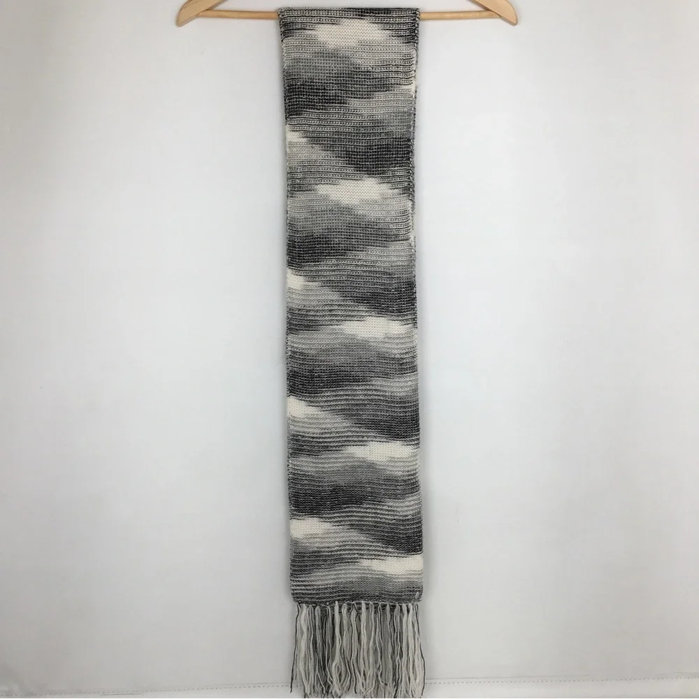 Peruvian Alpaca Genuino Soft Cozy Knit Winter Scarf Gray Cream Fringe Unisex